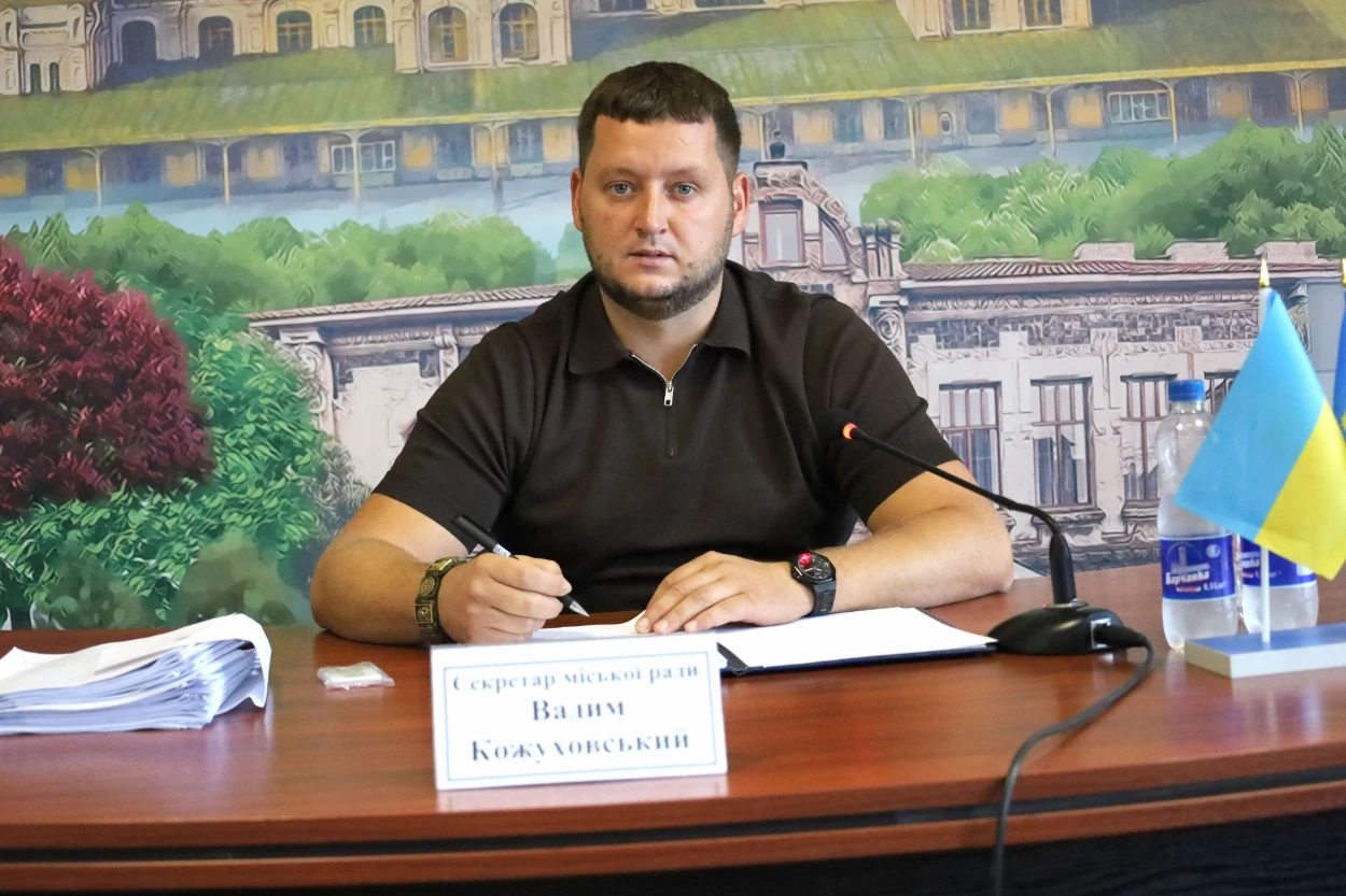Бюджет, освіта, дороги та підтримка жителів: пів сотні питань розглянули у Жмеринці на 78 сесії