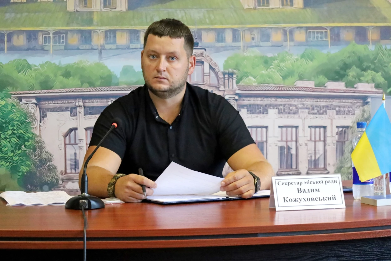 У Жмеринці придбають спецавтомобіль для ЦРЛ та модернізують харчоблок Мартинівського ліцею: 79 сесія