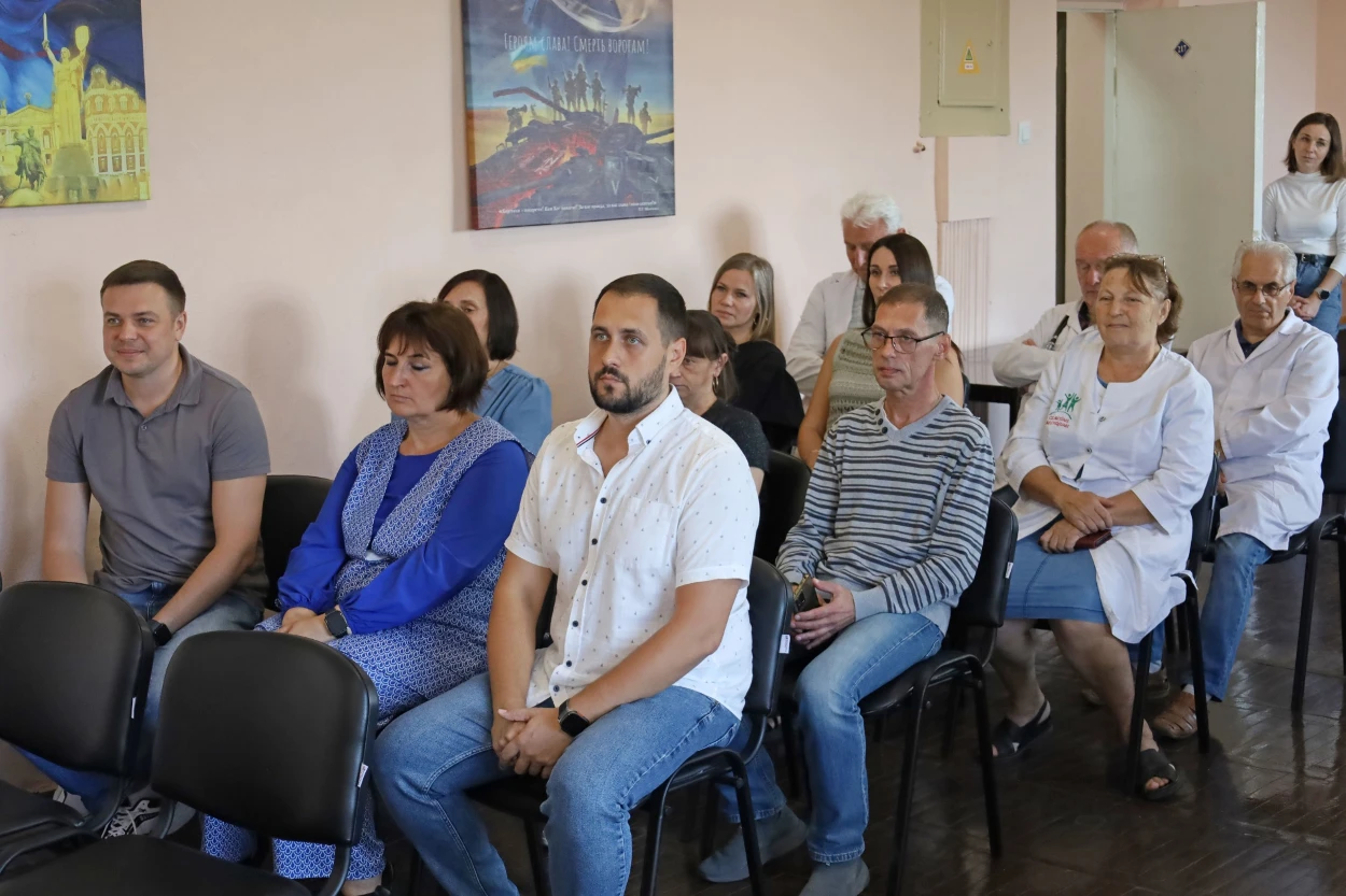 Олександр Султанов йде з посади директора Жмеринського Центру ПМСД: відеозвернення