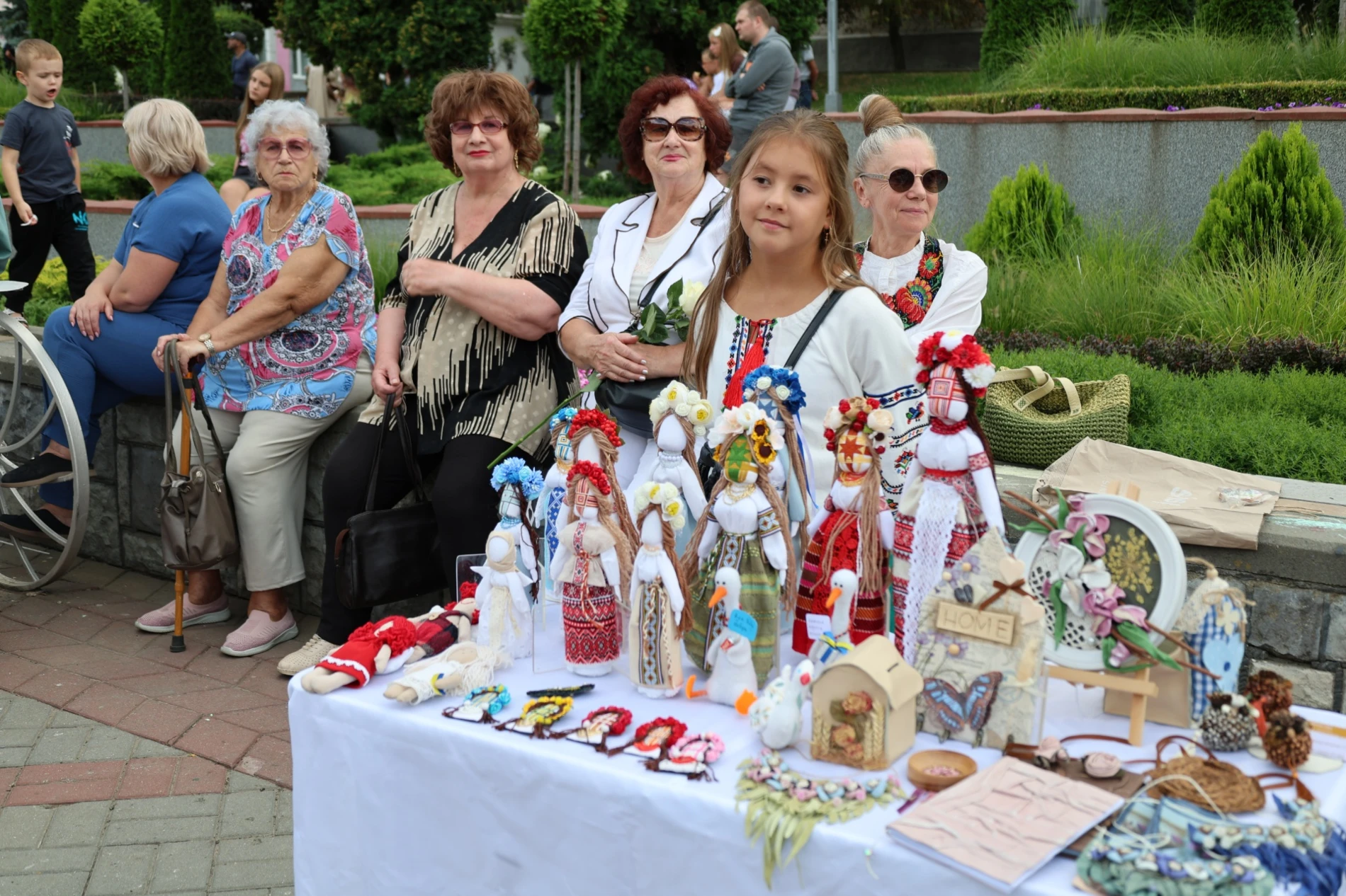 50-метровий синьо-жовтий прапор розгорнули у Жмеринці на День Незалежності України