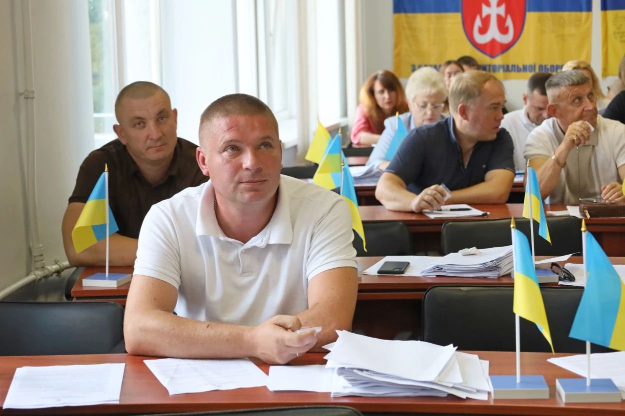 Бюджет, освіта, дороги та підтримка жителів: пів сотні питань розглянули у Жмеринці на 78 сесії