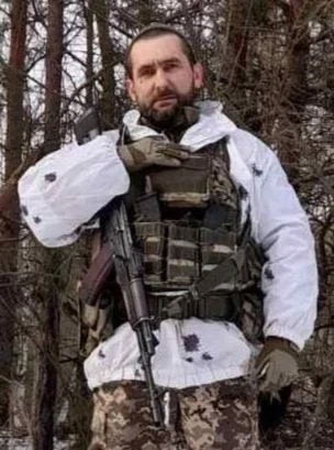 У Коростівцях відкрили меморіальні дошки трьом захисникам: пам'ять, що житиме вічно