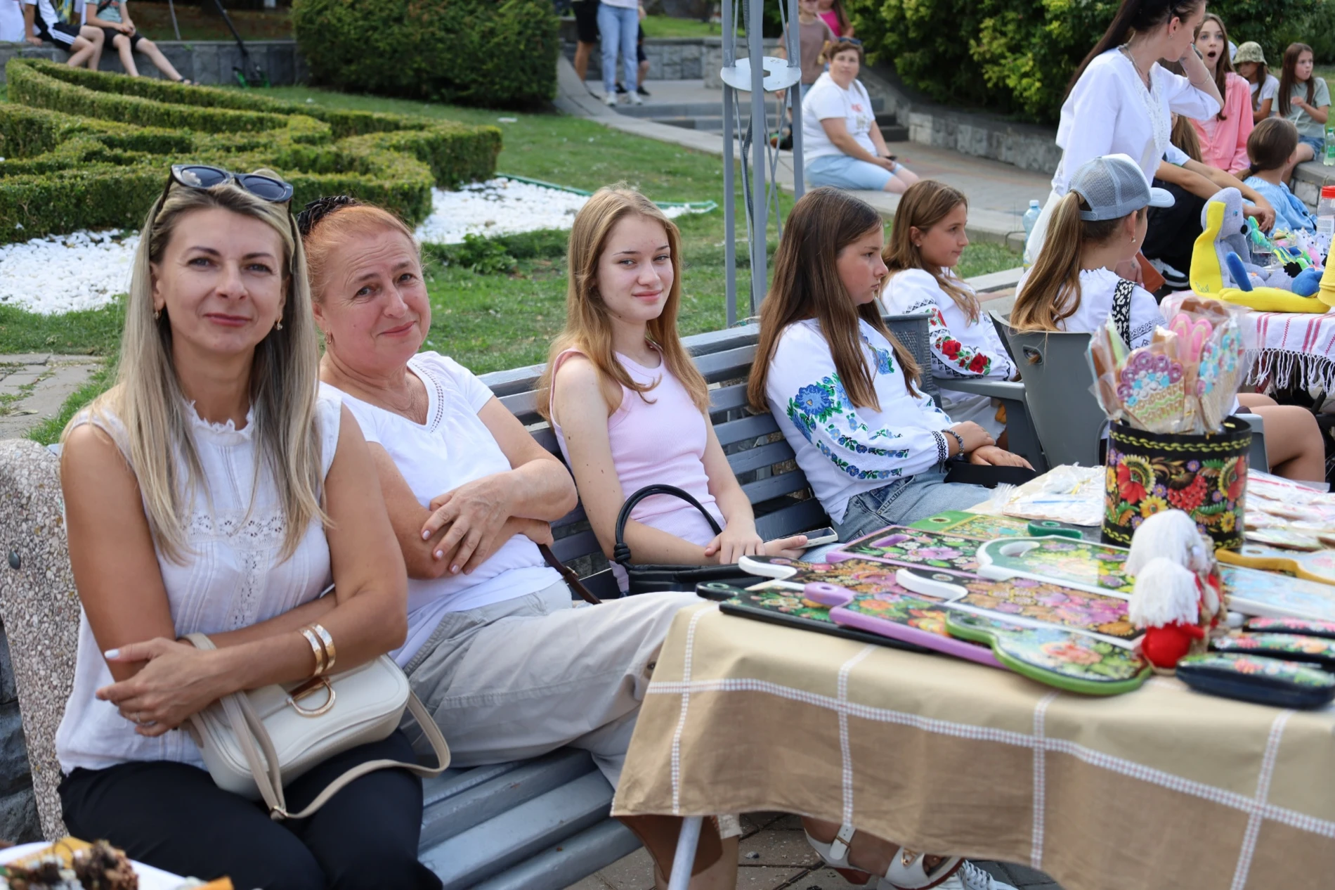50-метровий синьо-жовтий прапор розгорнули у Жмеринці на День Незалежності України