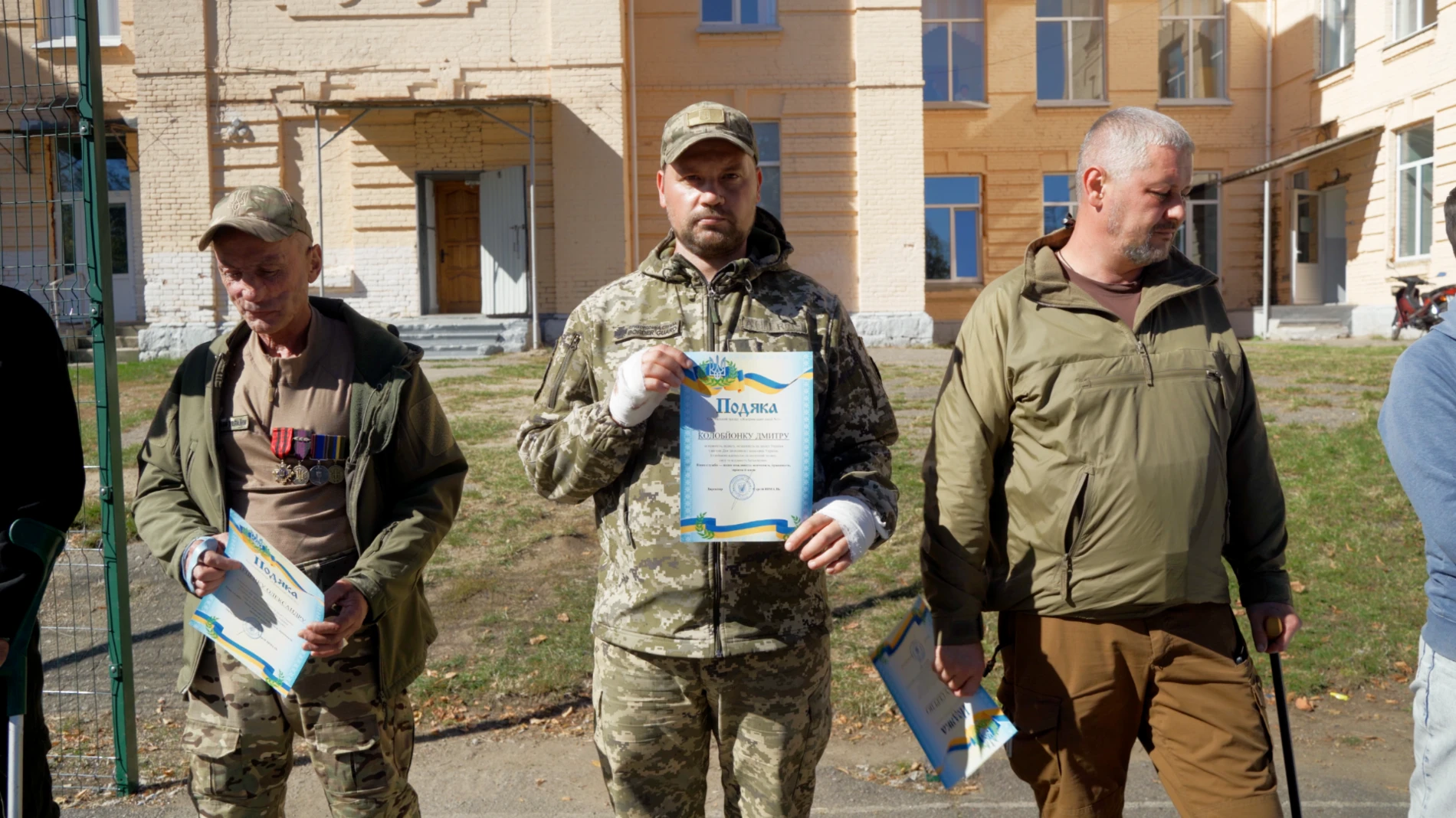 Від ветеранів - до молоді: у Жмеринському ліцеї №1 молодь опановувала навички захисту України
