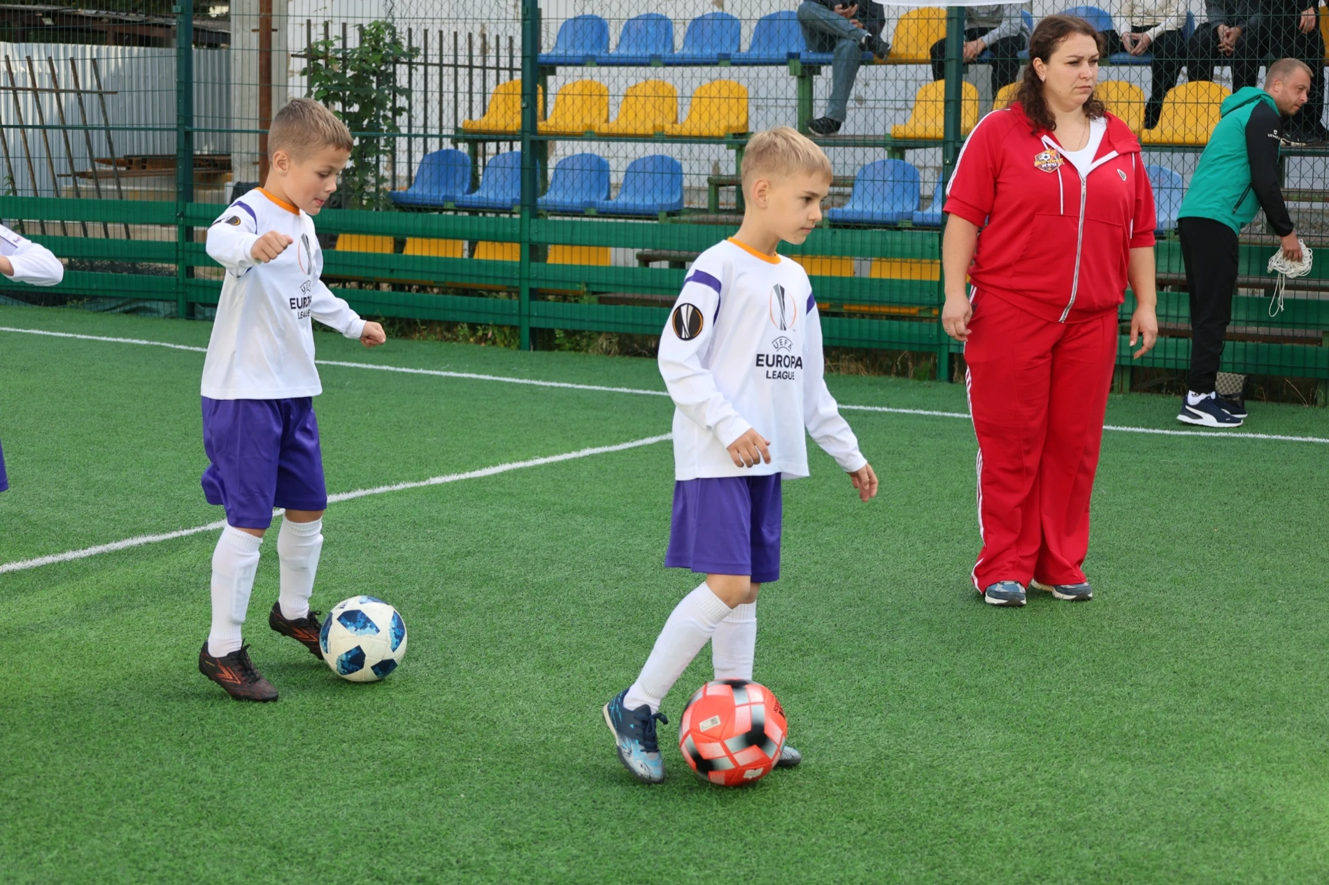 У Жмеринці стартував новий сезон «Пліч-о-пліч»: феєрична перемога футболістів ліцею №2