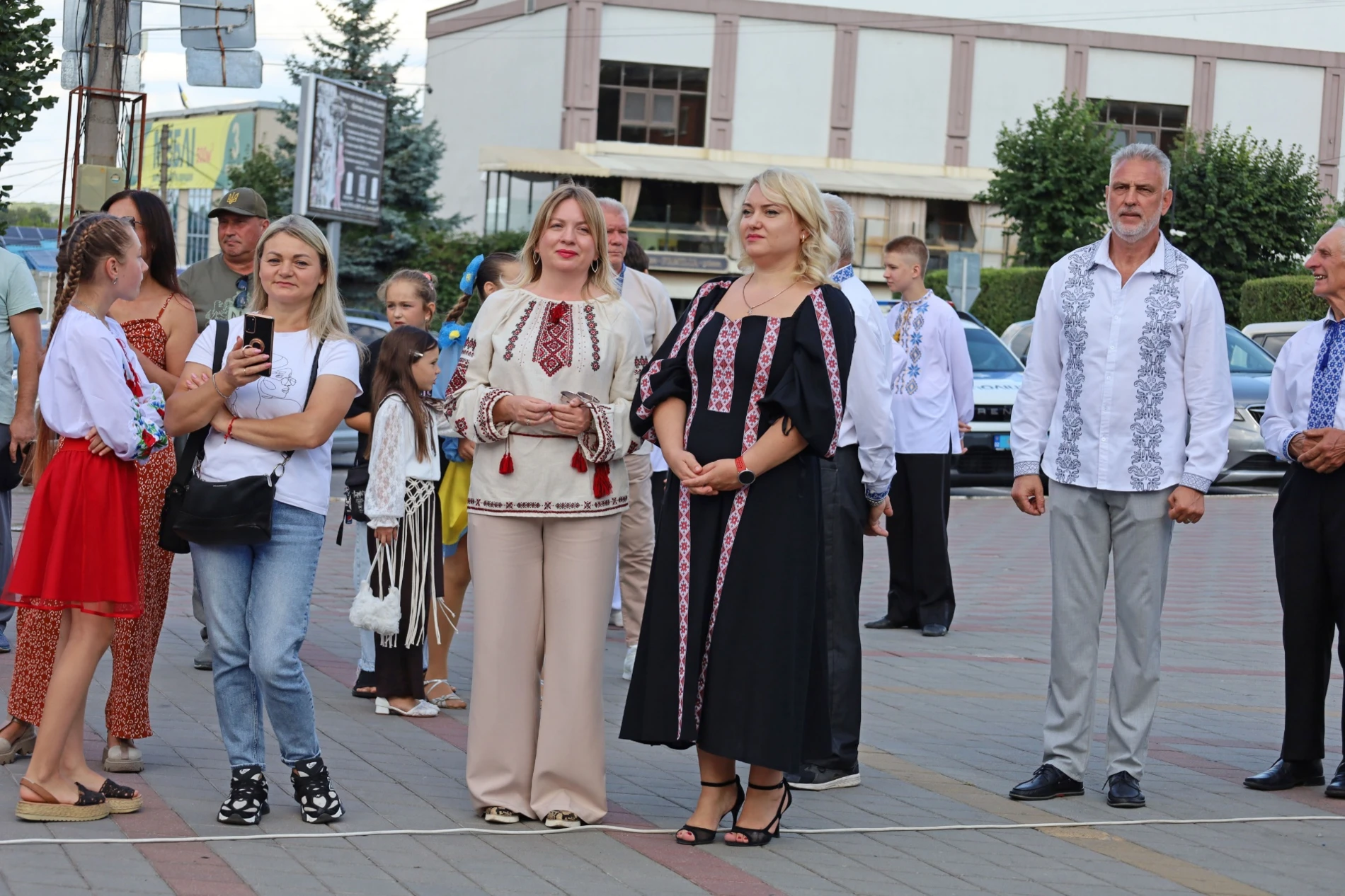 50-метровий синьо-жовтий прапор розгорнули у Жмеринці на День Незалежності України
