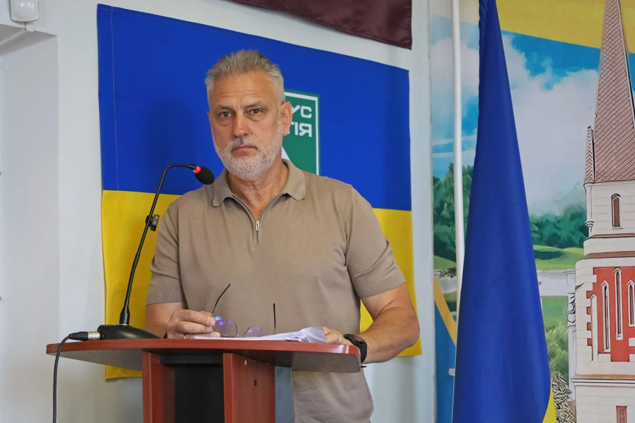 Бюджет, освіта, дороги та підтримка жителів: пів сотні питань розглянули у Жмеринці на 78 сесії