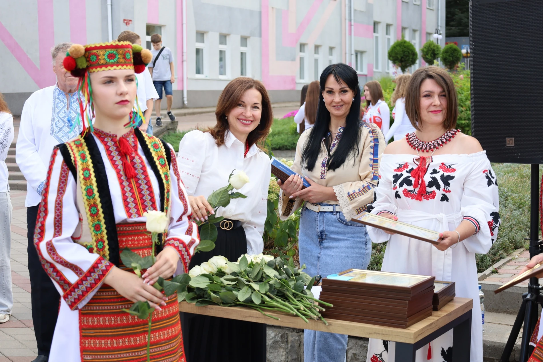 50-метровий синьо-жовтий прапор розгорнули у Жмеринці на День Незалежності України