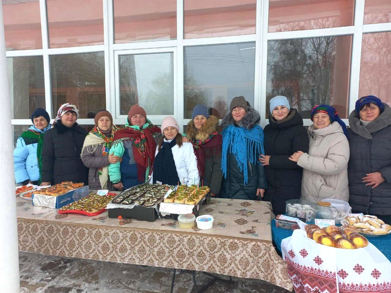 Тепло сердець серед хурделиці: у селі Дубова влаштували благодійний пікнік-донат для ЗСУ