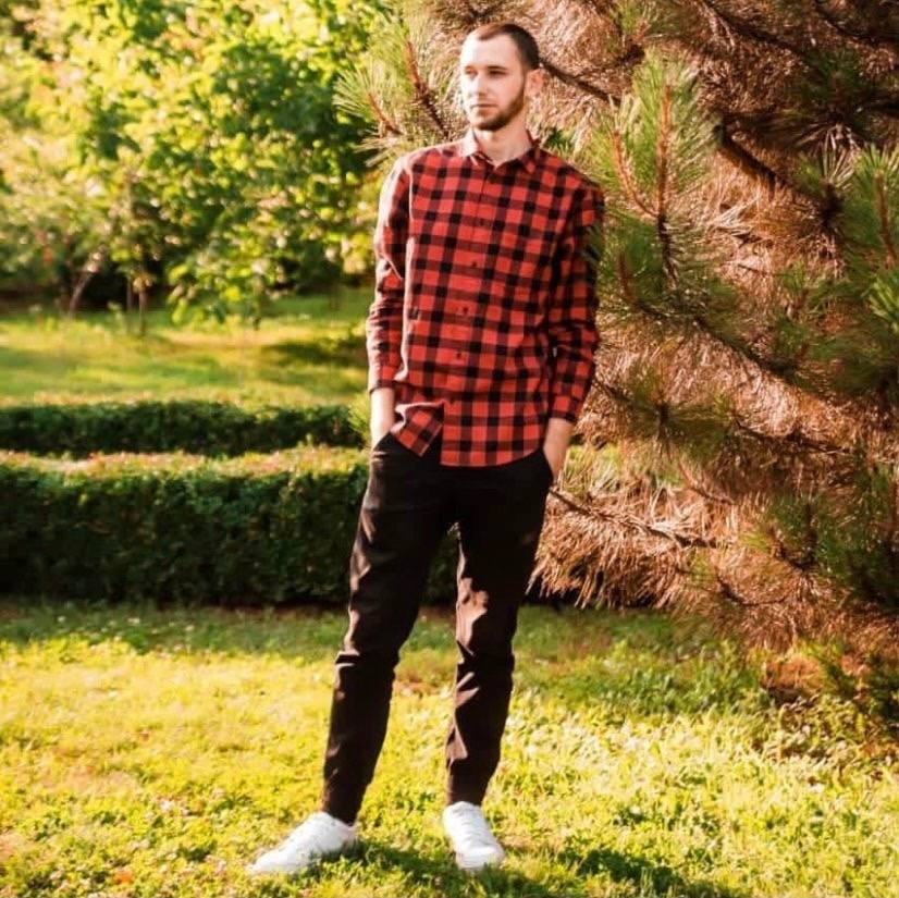 До Жмеринки «на щиті» повертається 28-річний Сергій Дремух: загинув у свій день народження