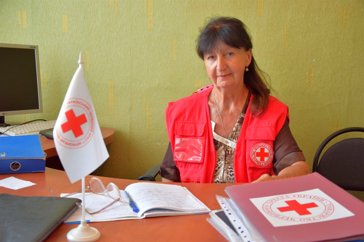 Голова Товариства Червоного Хреста Людмила Сіткевич 