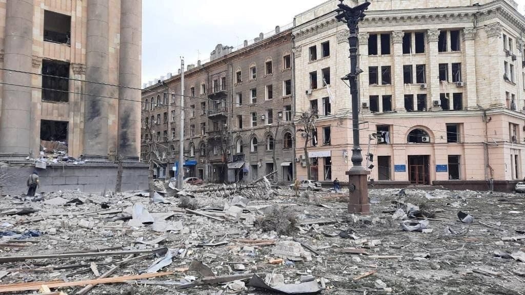 Наслідки ракетного удару по центру Харкова