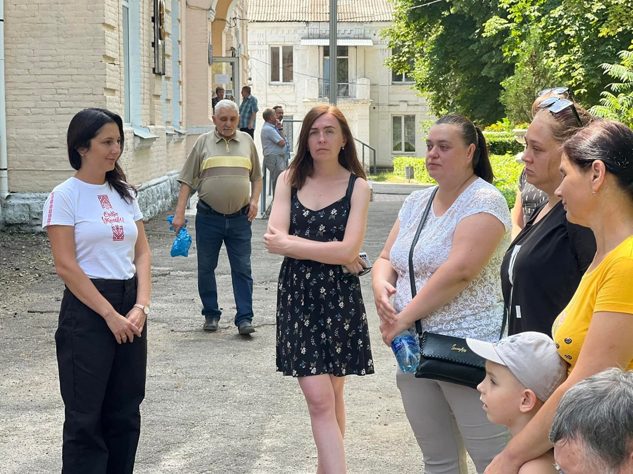 Ірина Борзова на зустрічах з родинами військовослужбовців у Жмеринці
