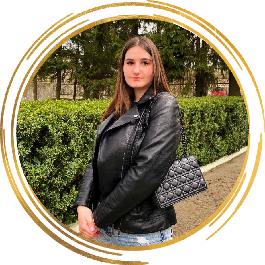 Філологиня Олена Войтенко