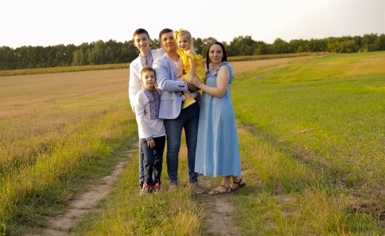 Наталія Бондарчук з сім'єю