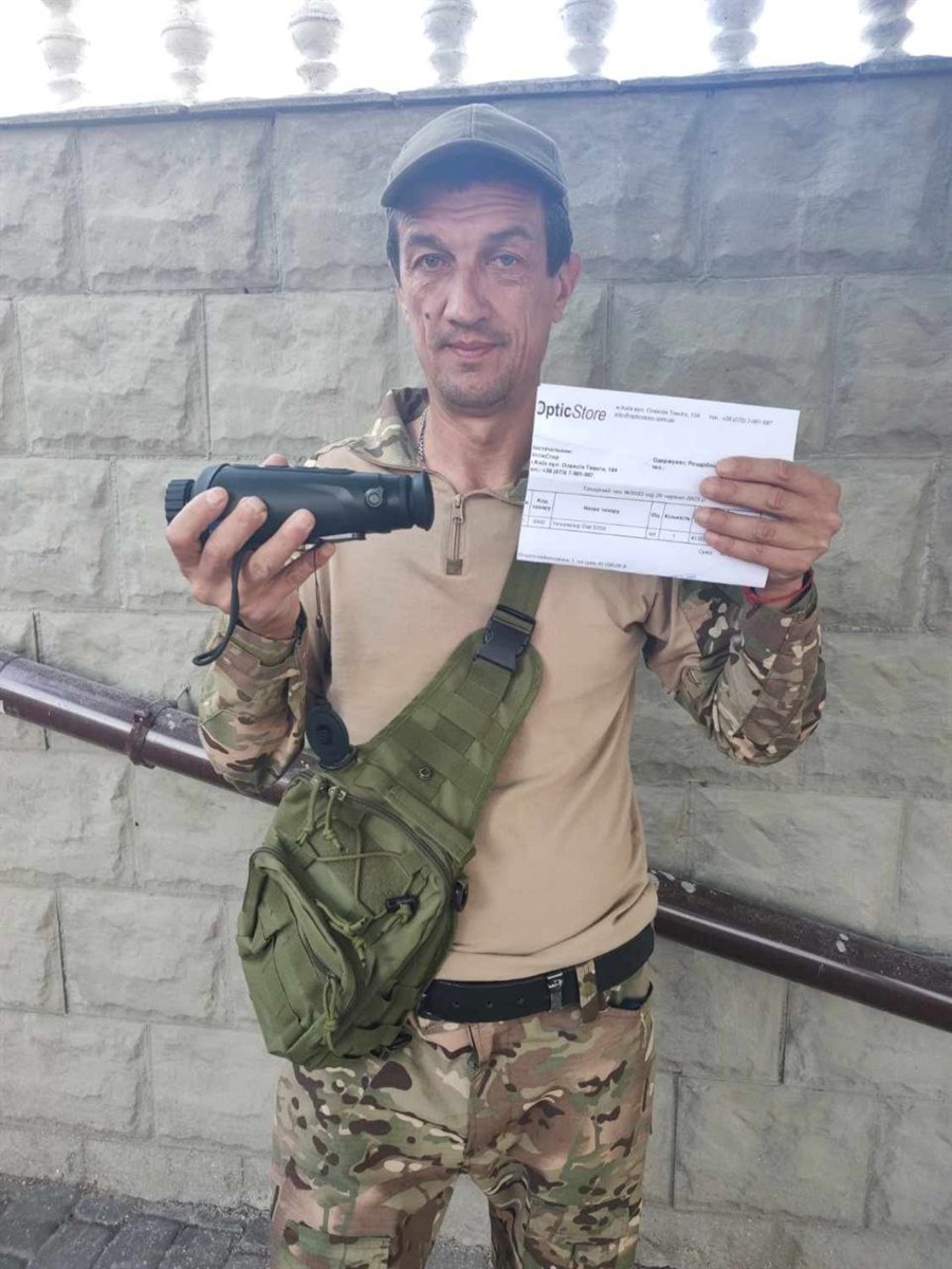 Анатолій Репей у Жмеринці отримав від волонтерів тепловізор