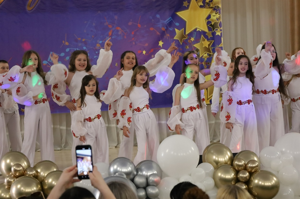 Гуртки і студії для дітей в Центрі позашкільної роботи у Жмеринці: графік та контакти