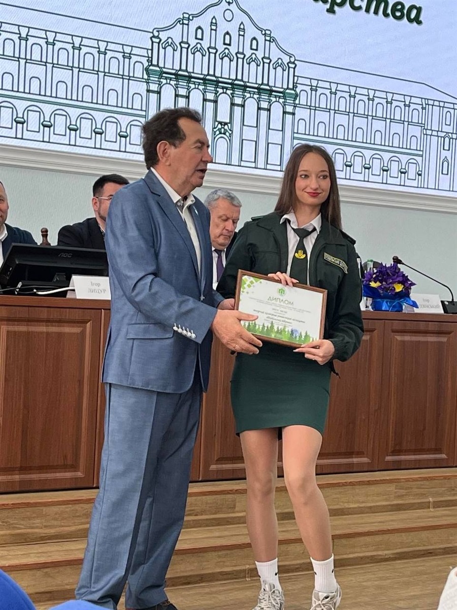 Жмеринка ділиться кращим екологічним досвідом і діяльністю учнівського лісництва