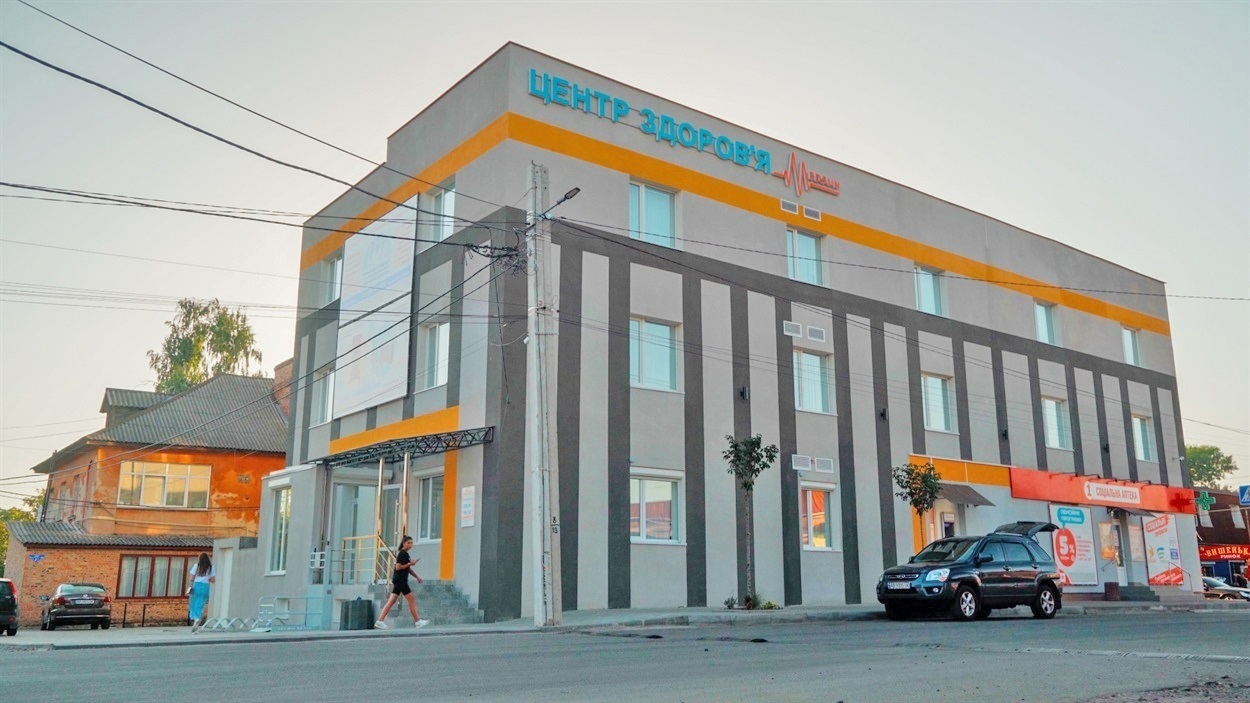 В медичному центрі MEDSUN працює ЛОР-комбайн: діагностика та лікування вуха, горла і носа