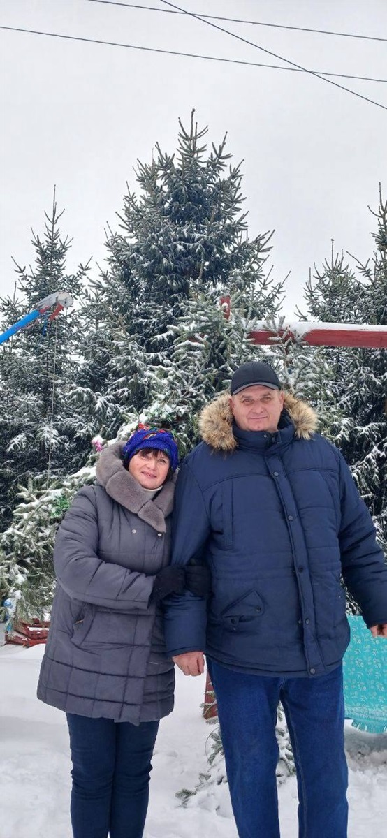 Тепло сердець серед хурделиці: у селі Дубова влаштували благодійний пікнік-донат для ЗСУ