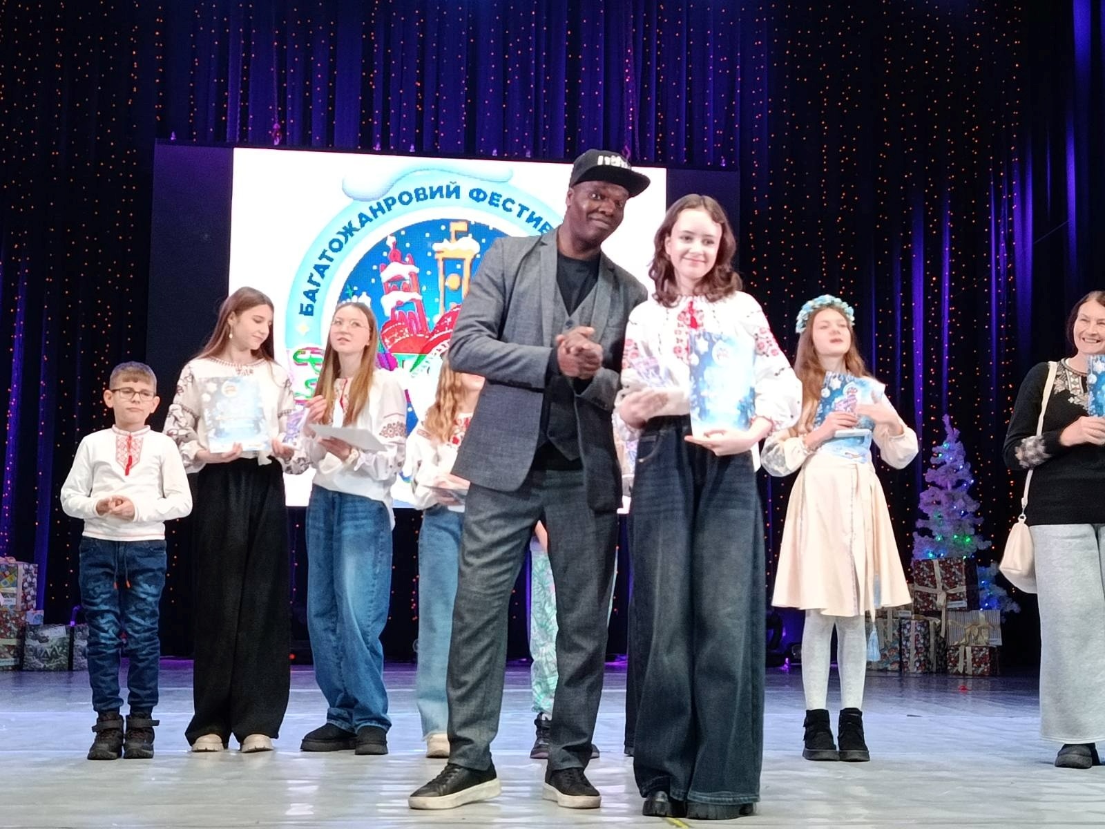 16 перших місць привезли зі Львову юні майстри Центру позашкільної роботи