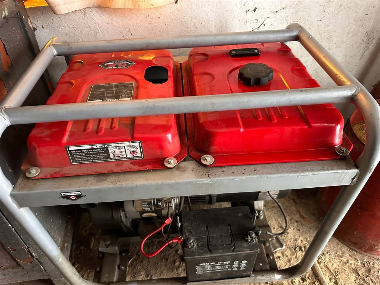 На день 100 літрів бензину: у Жмеринській громаді відновили очне навчання