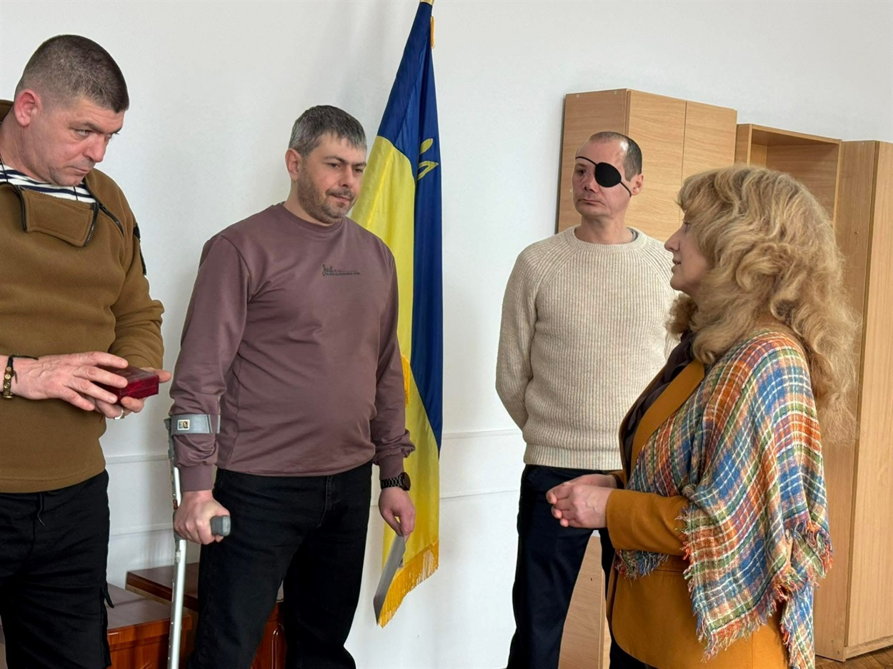 Пʼятеро Захисників у Жмеринці отримали державні нагороди за відвагу та честь