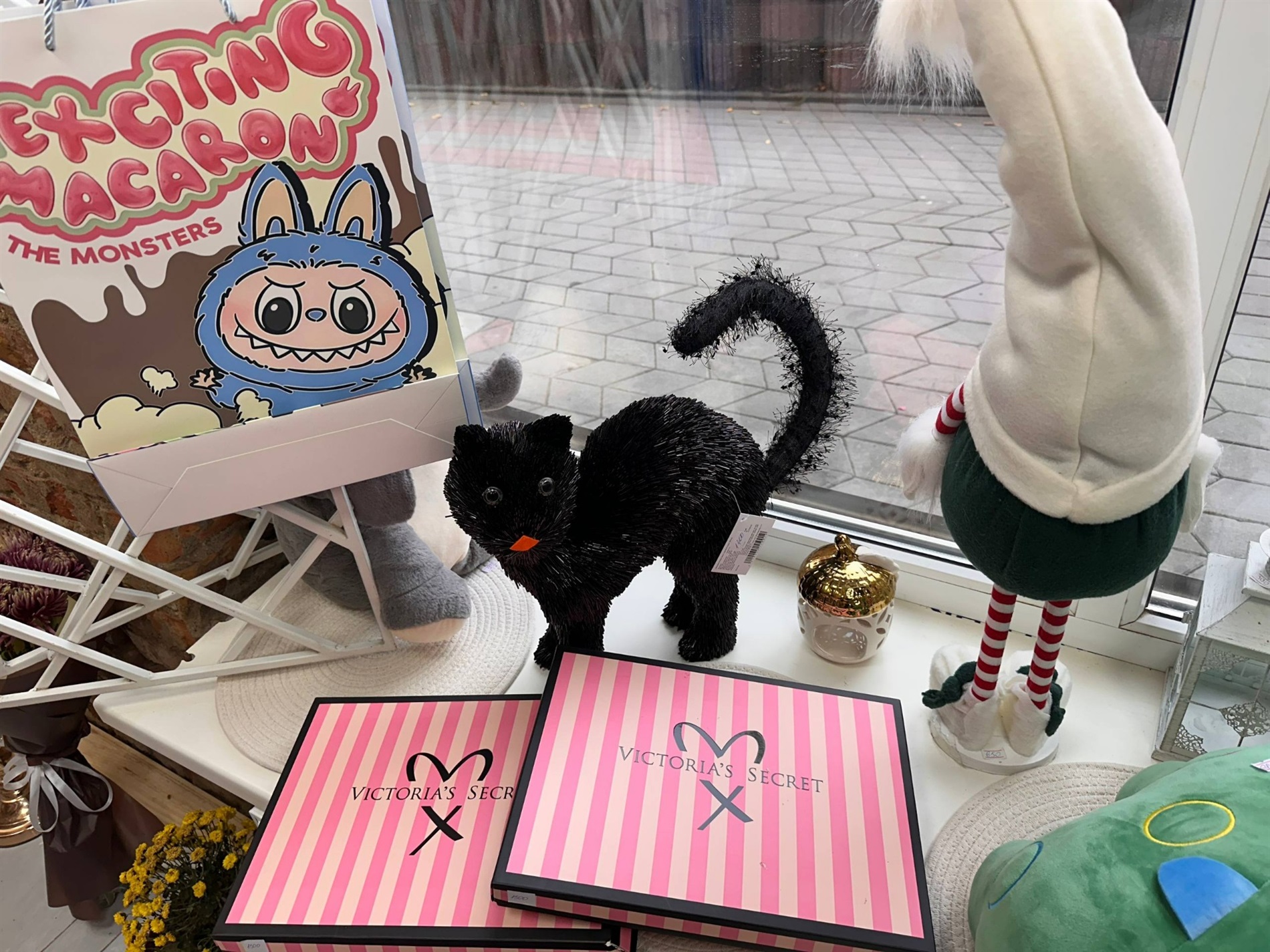 У Жмеринці відкрився новий магазин стильного взуття «Мадам Олена»