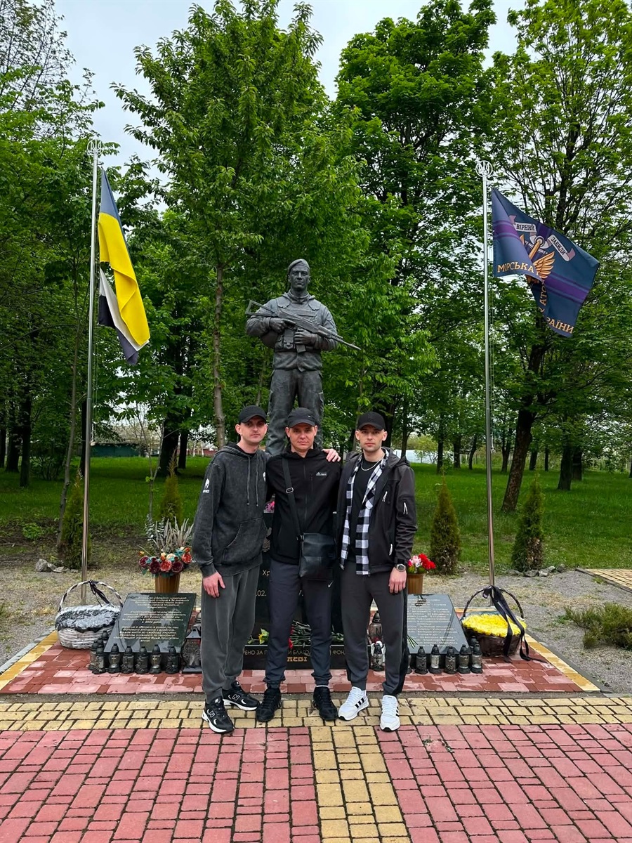 Побратим Ярослава Христюка повернувся з полону і відтворив усі татуювання друга