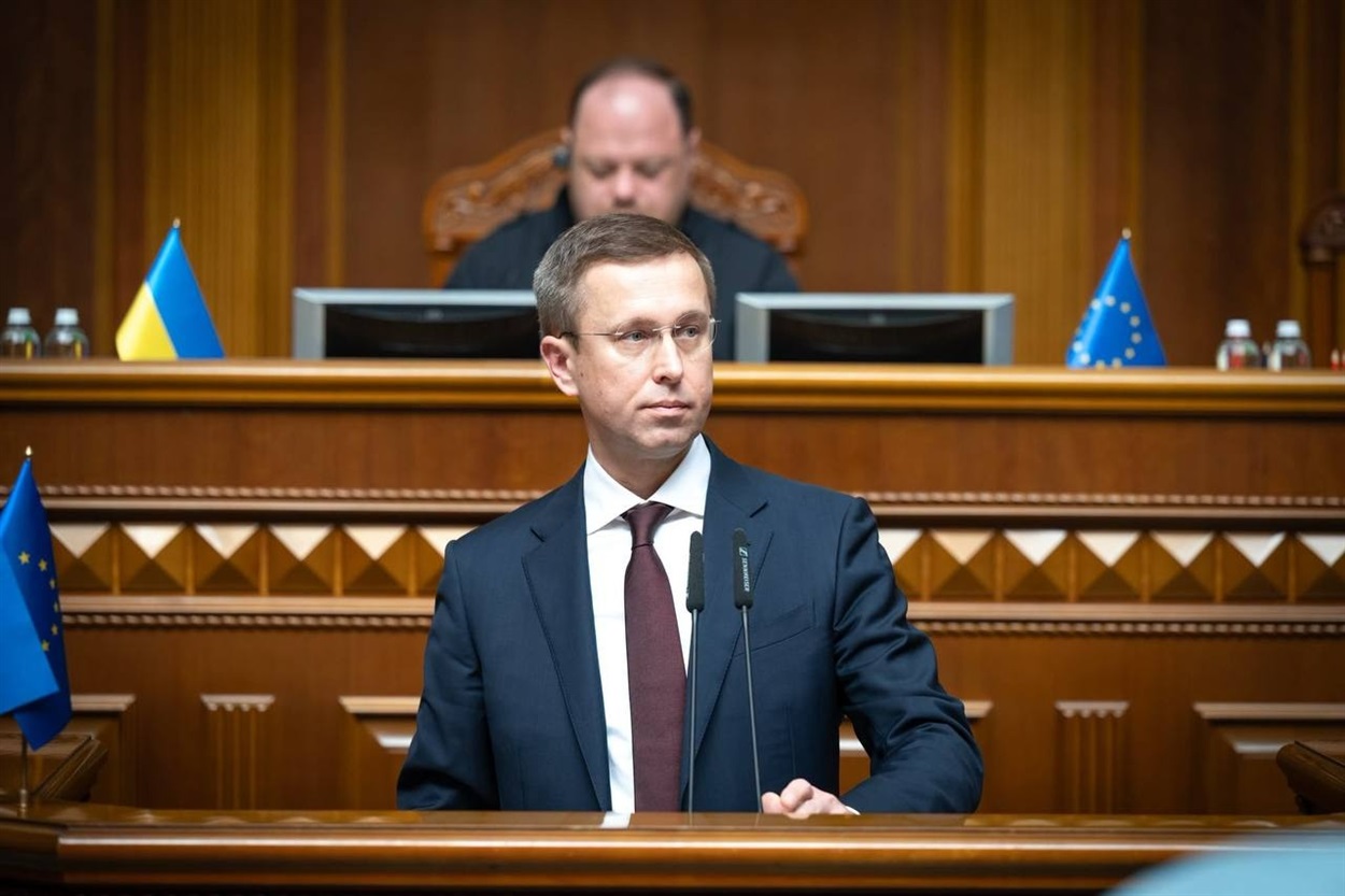 Парламент призначив новий уряд: хто увійшов до його складу